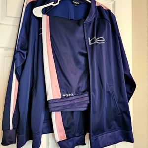 Women's Clothes